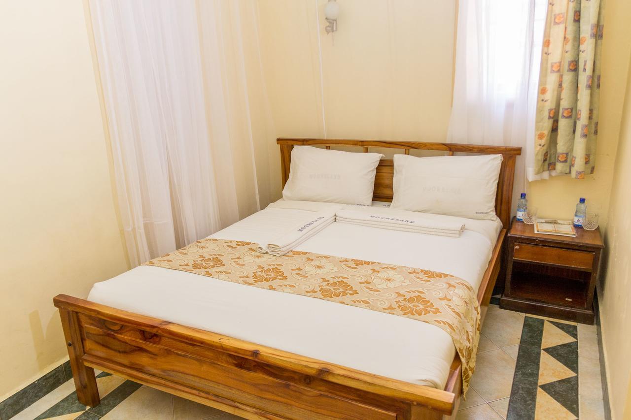 Mooreland Hotel Nairobi Ngoại thất bức ảnh