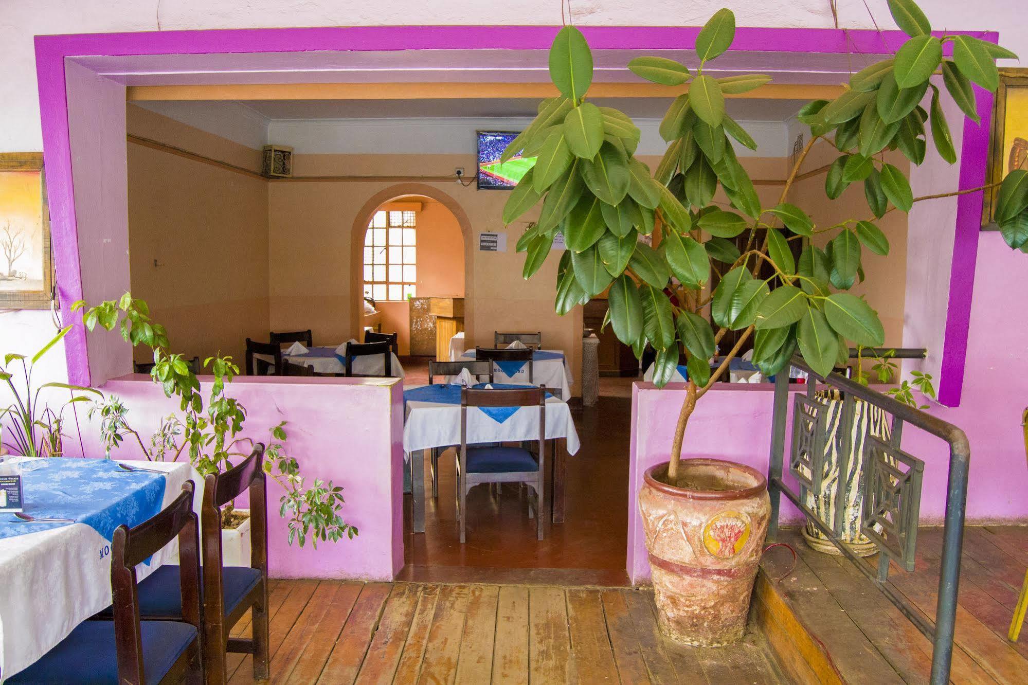 Mooreland Hotel Nairobi Ngoại thất bức ảnh